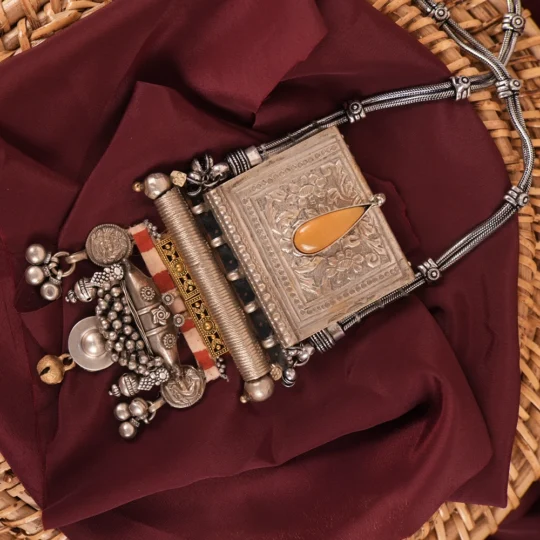 The Zariya Heritage Statement Necklace