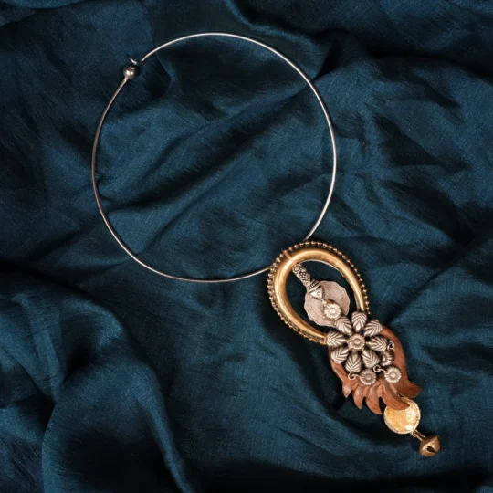 Art & Craft Necklace
